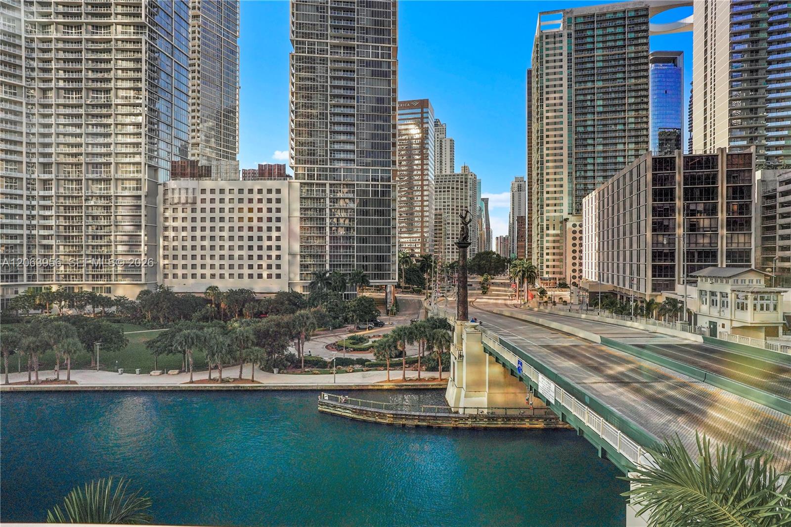 200 Biscayne Boulevard Way