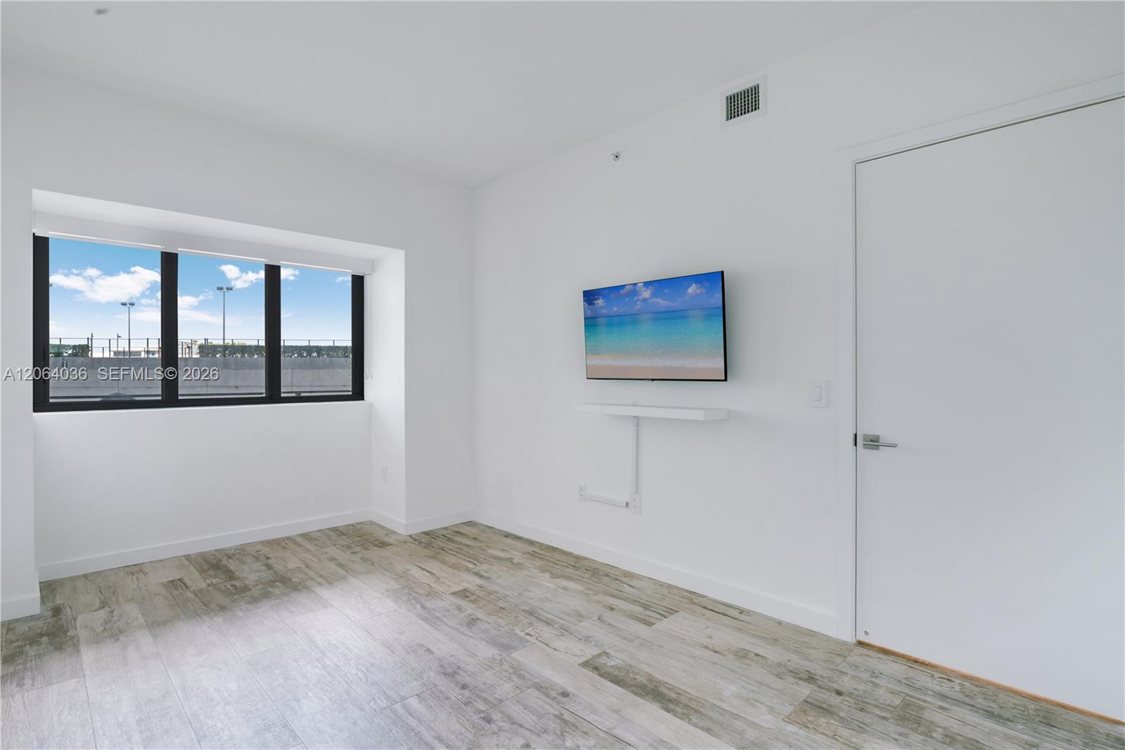 650 NE 32nd Street