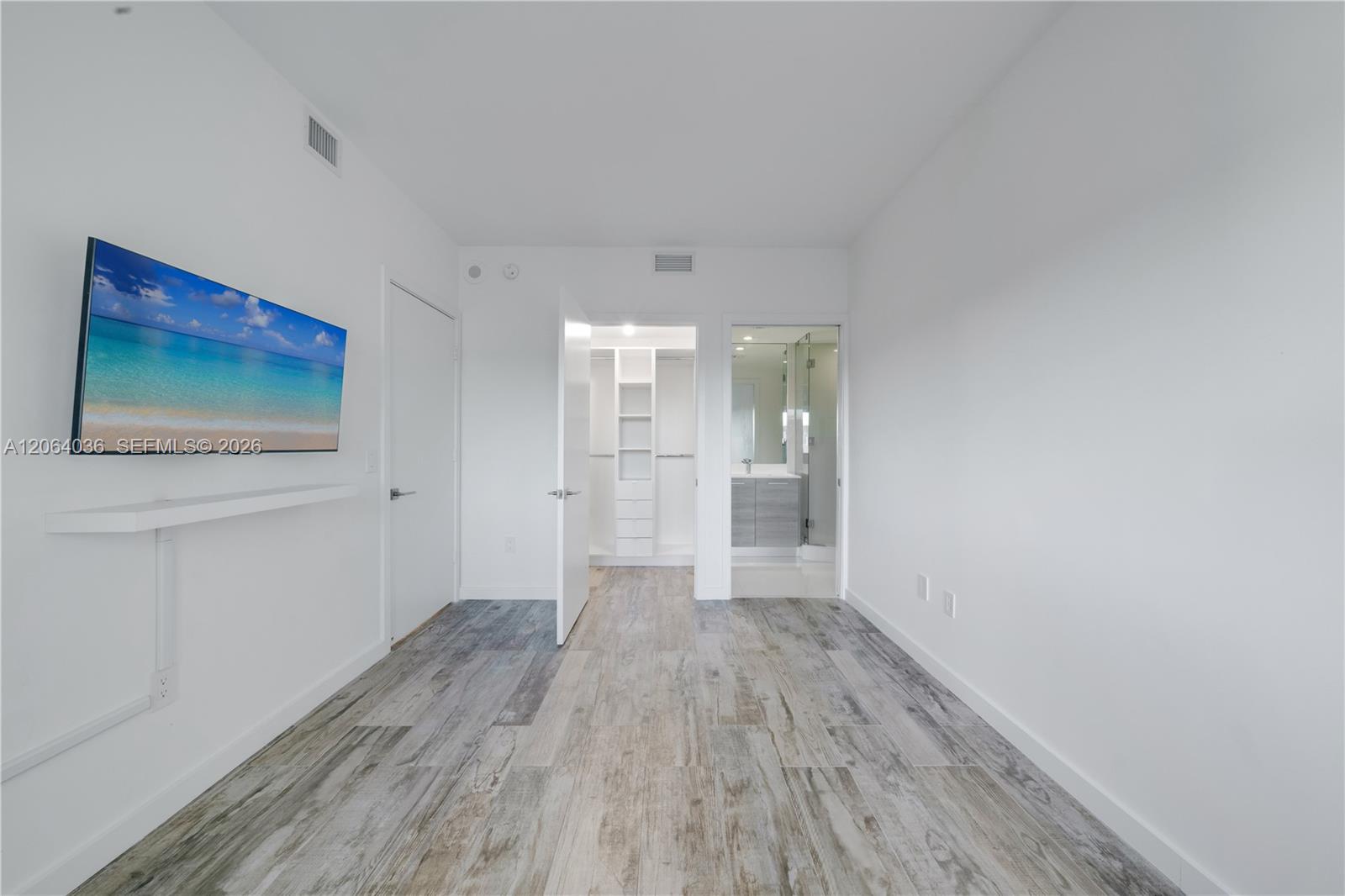 650 NE 32nd Street