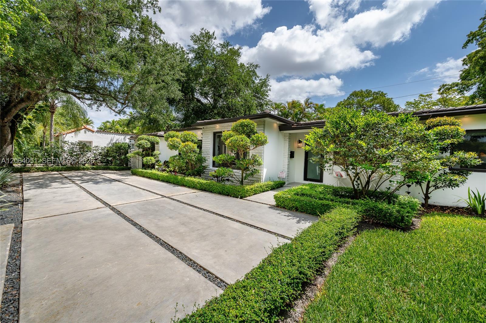831 Cortez Street