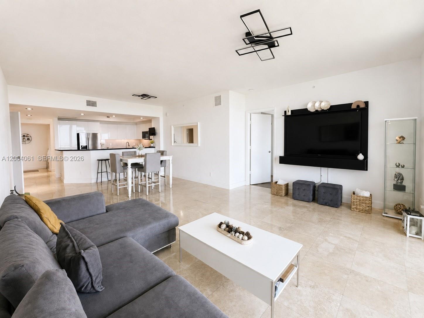 14951 Royal Oaks Lane