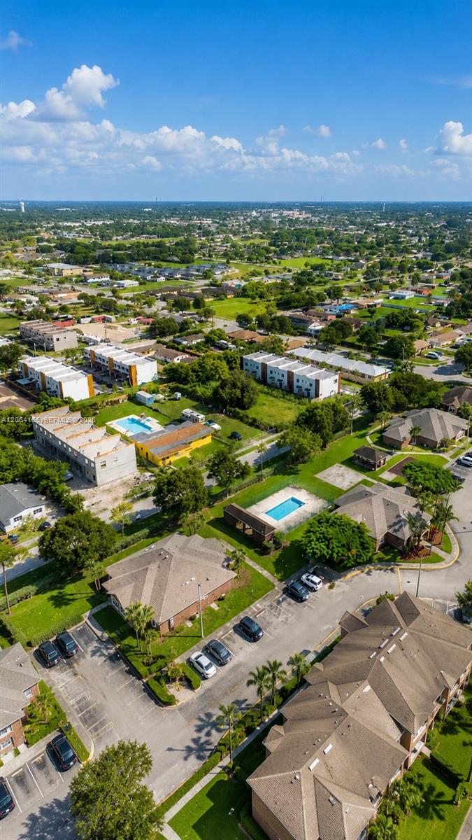 926 NW 8th Street