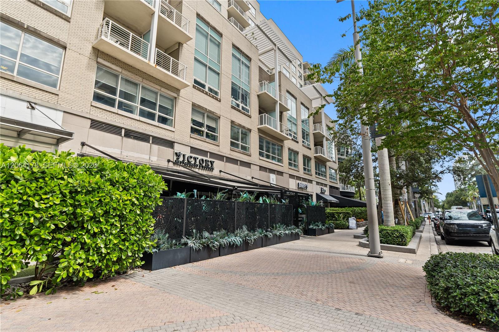 3250 NE 1st Avenue