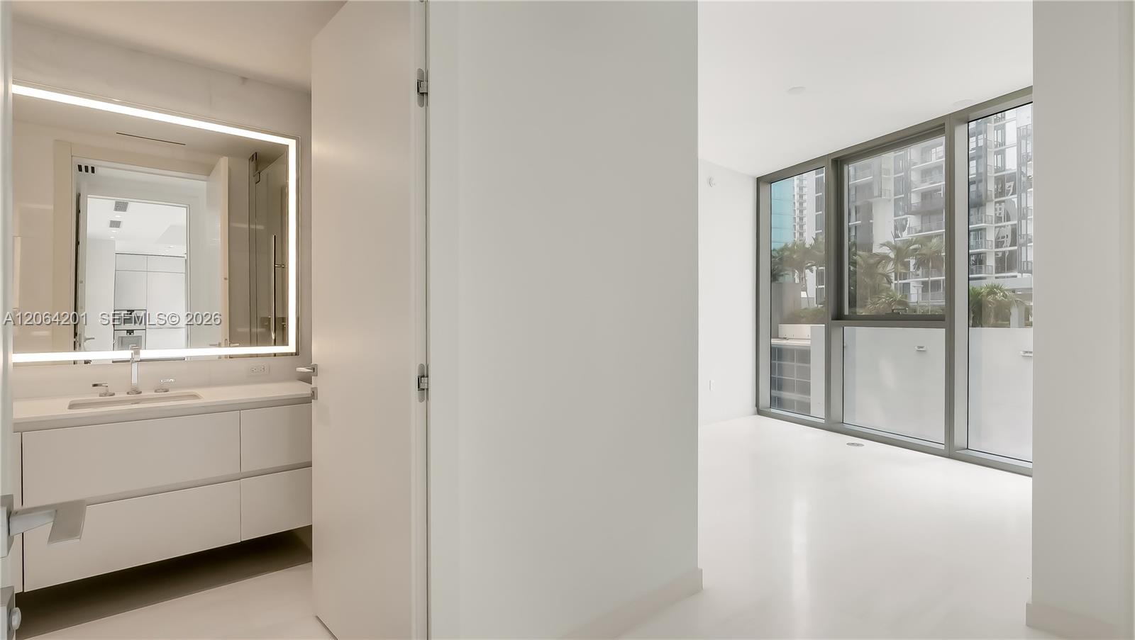 300 Biscayne Boulevard Way