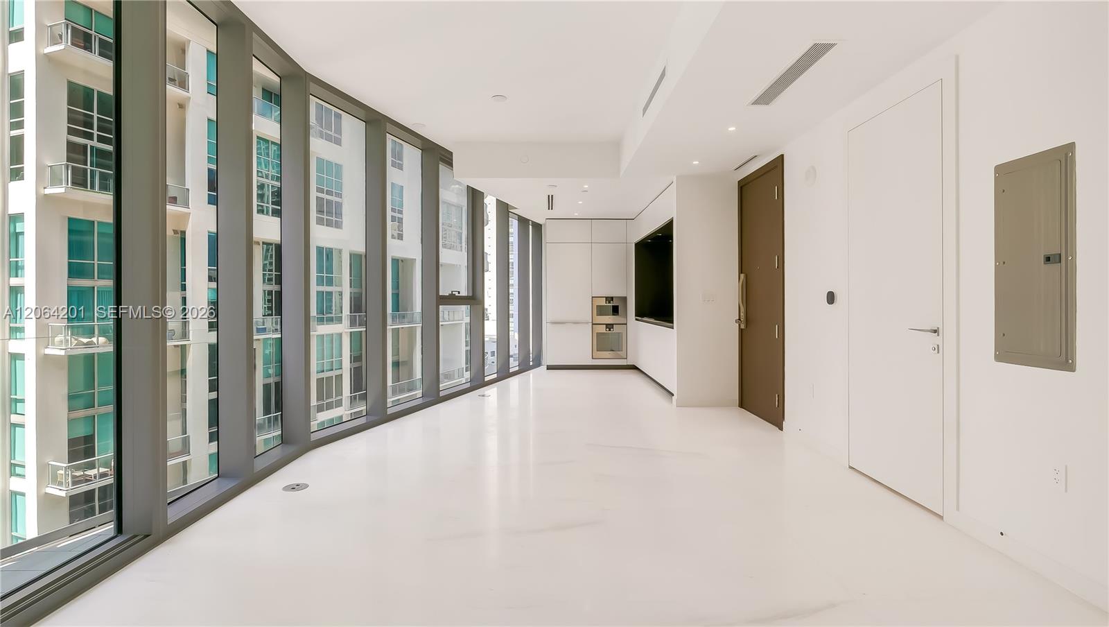 300 Biscayne Boulevard Way