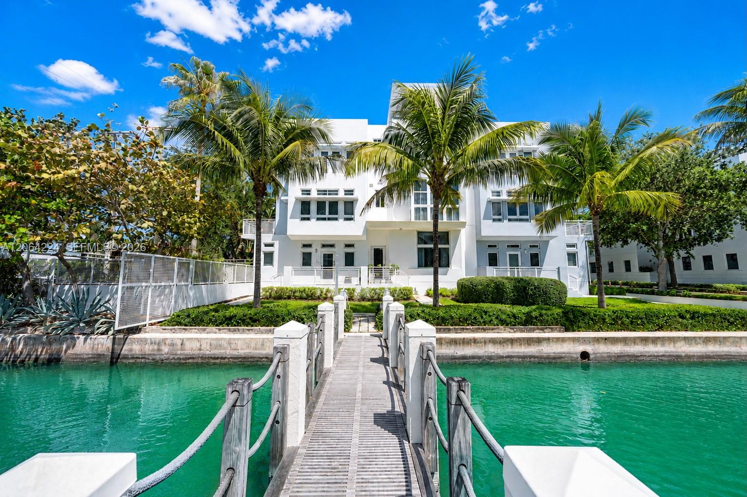 AQUA Miami Beach