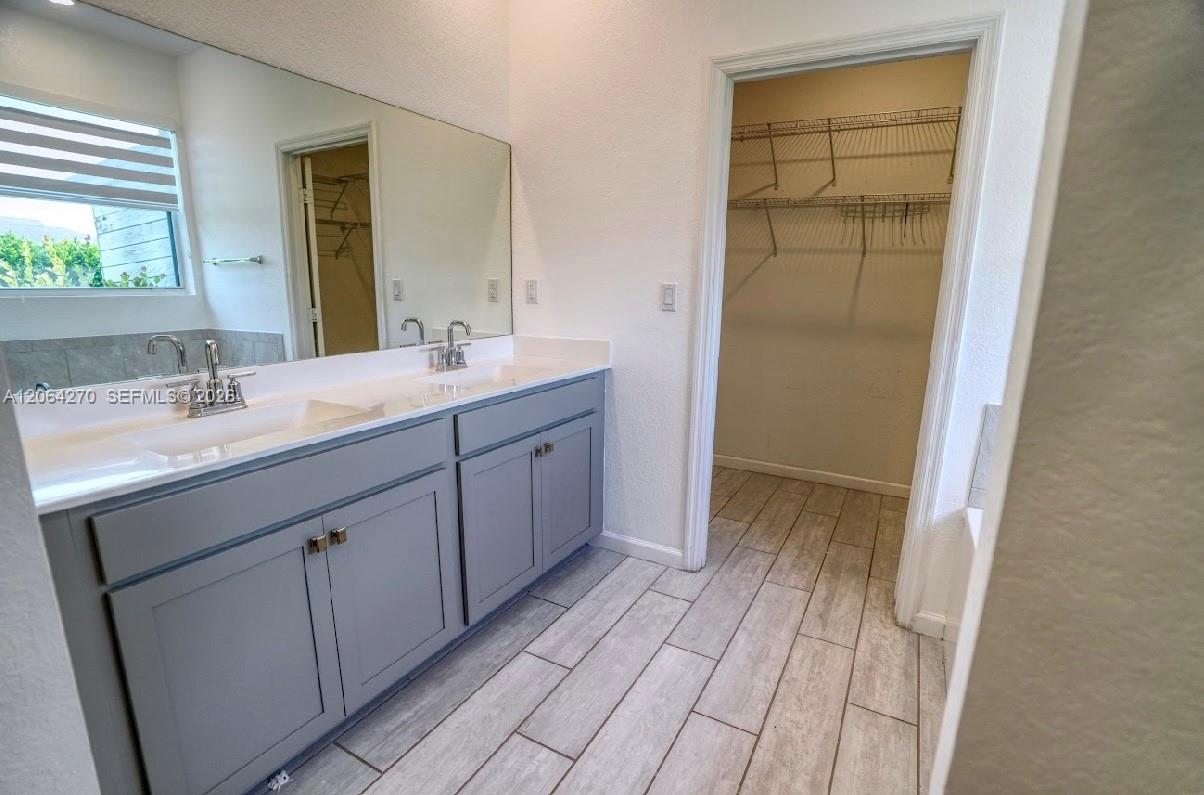 30600 SW 193rd Avenue