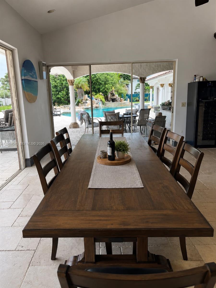 7248 NW 48th Court