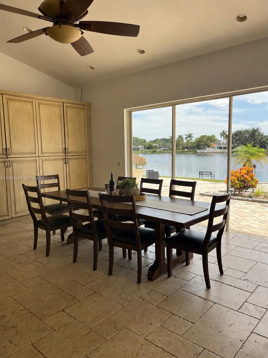 7248 NW 48th Court