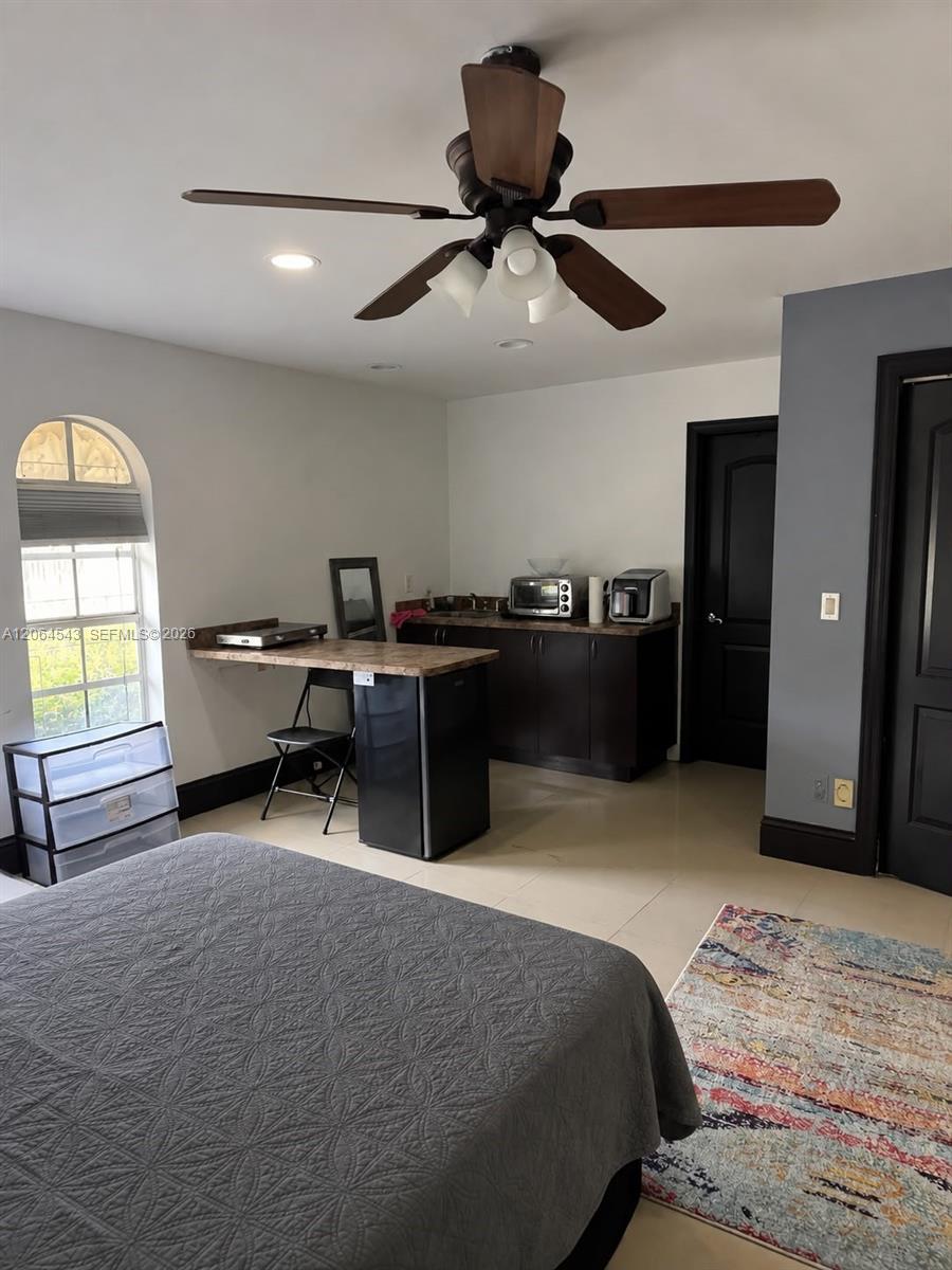 7248 NW 48th Court