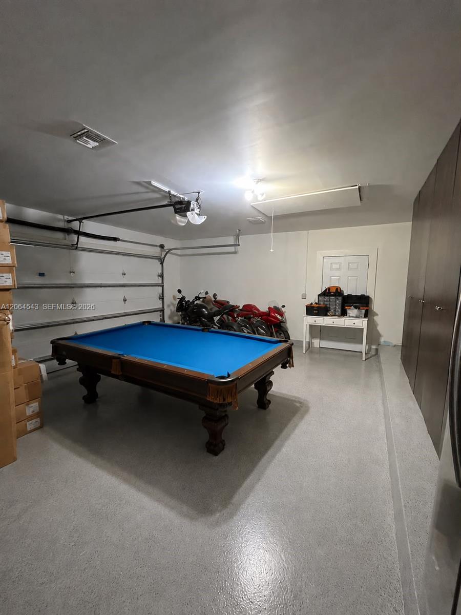 7248 NW 48th Court