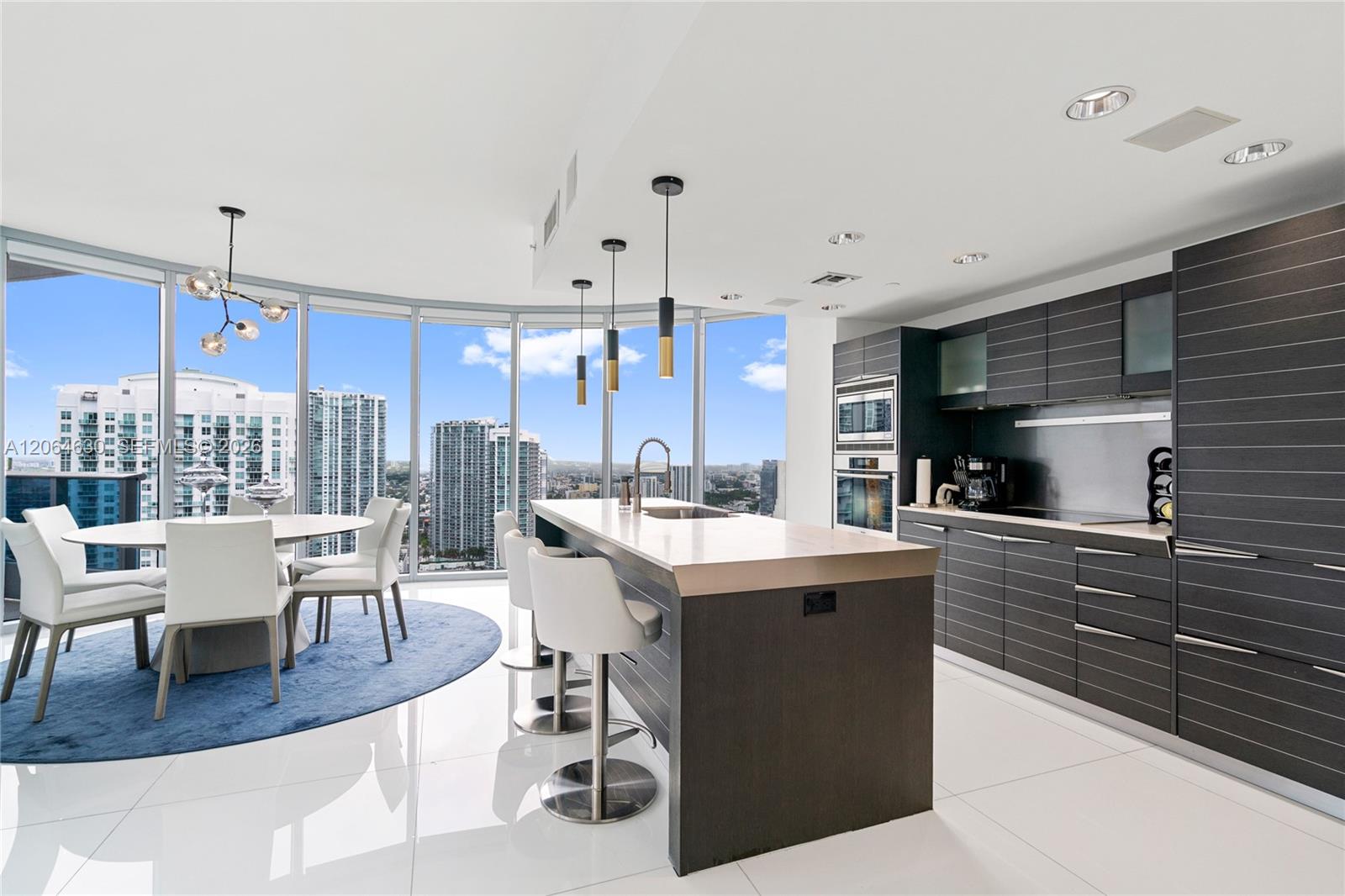 200 Biscayne Boulevard Way