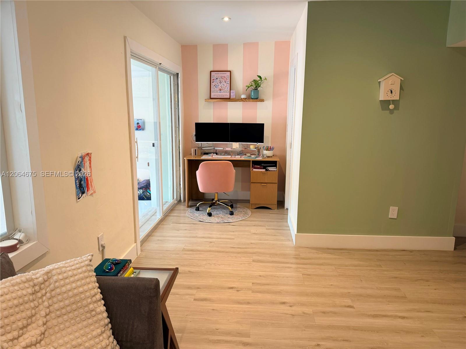 1525 SW 19th Terrace