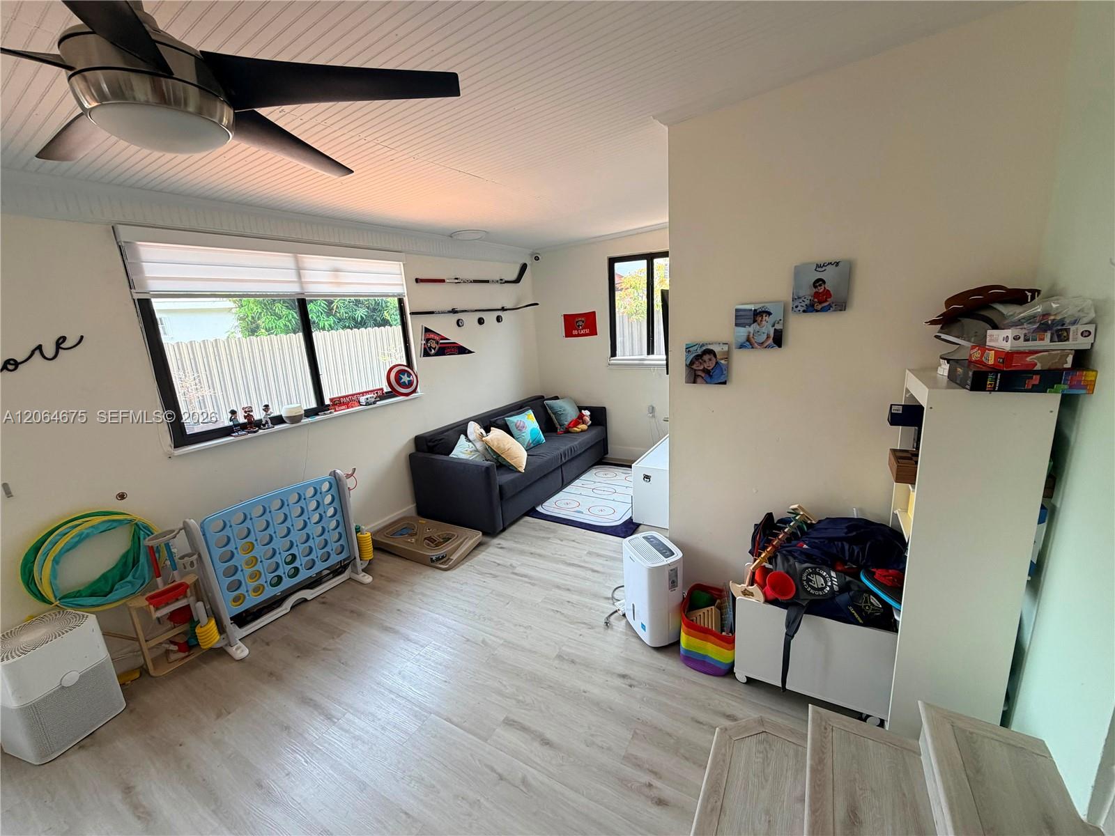 1525 SW 19th Terrace