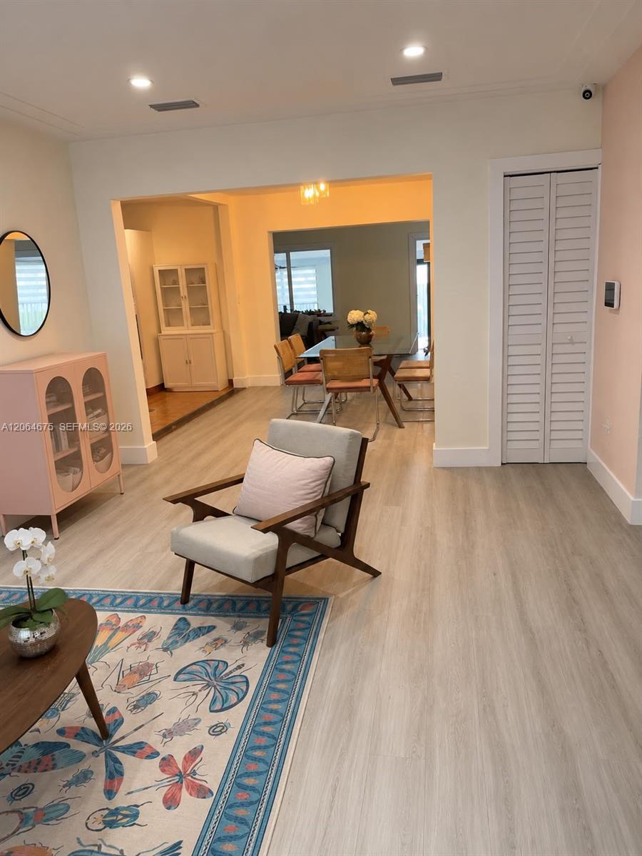 1525 SW 19th Terrace