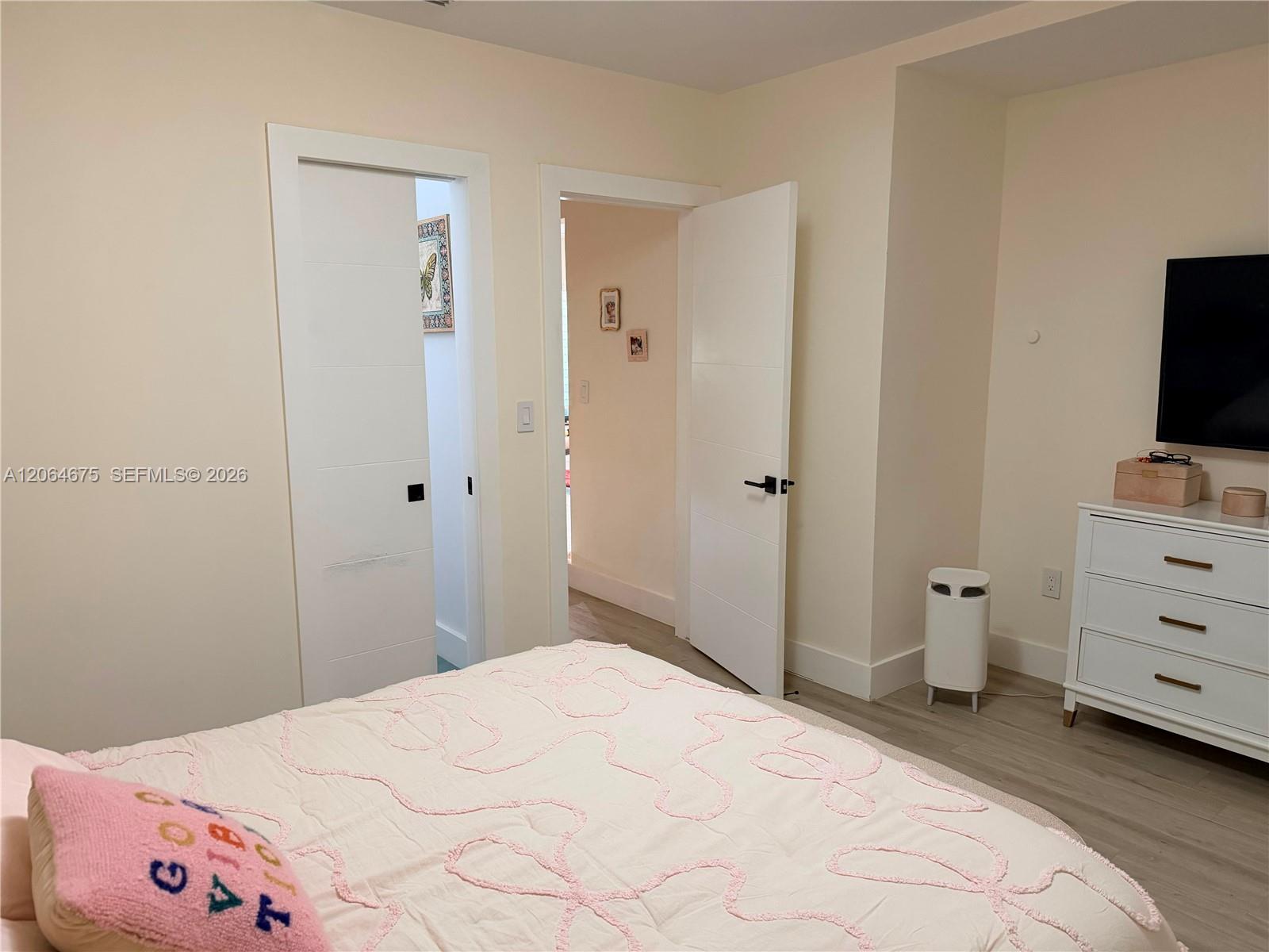 1525 SW 19th Terrace