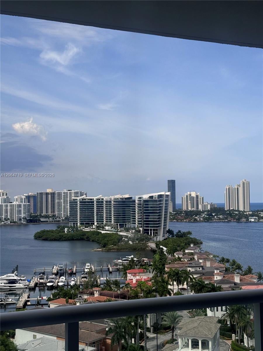 4000 Island Boulevard