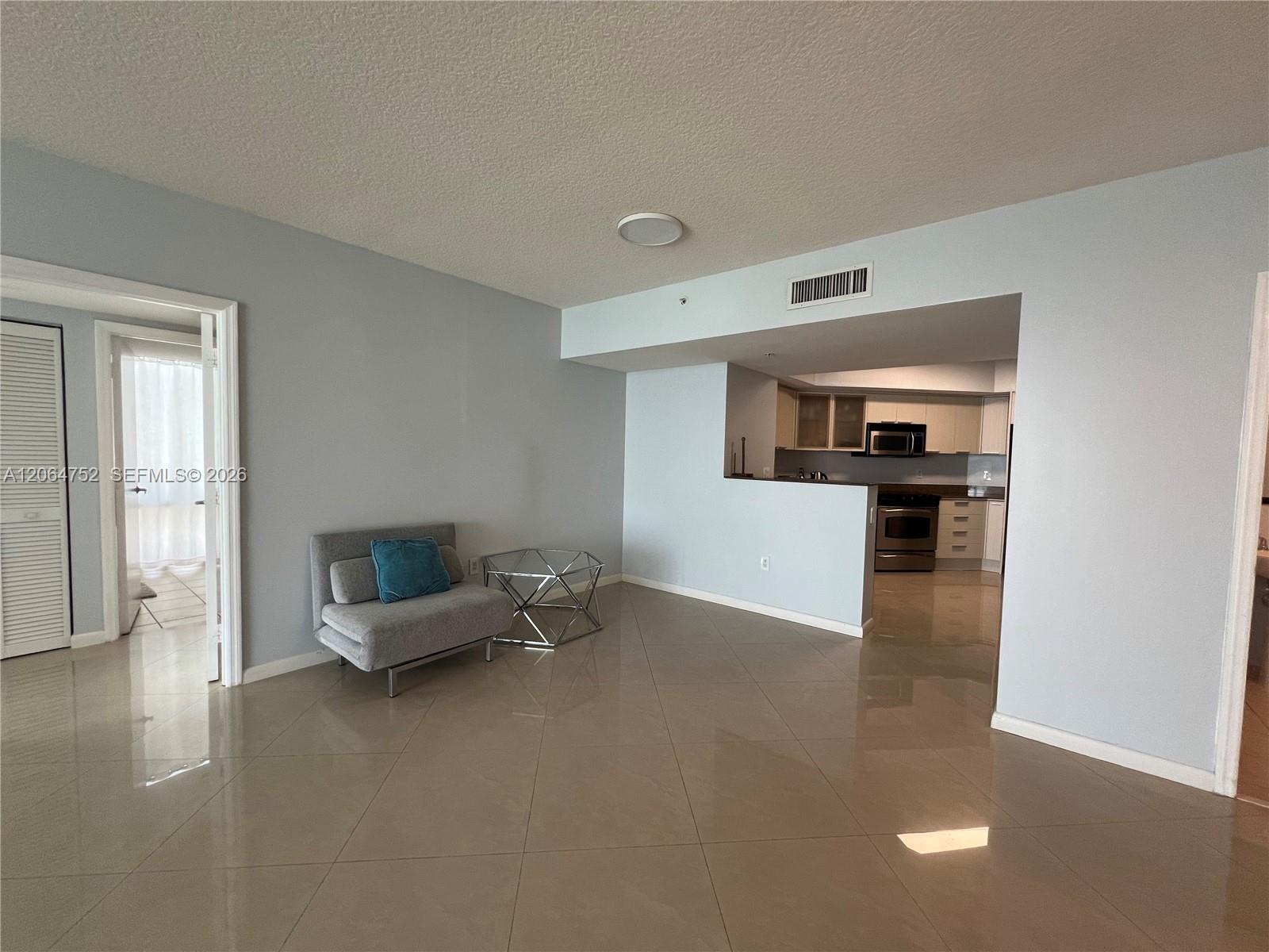 16699 Collins Avenue