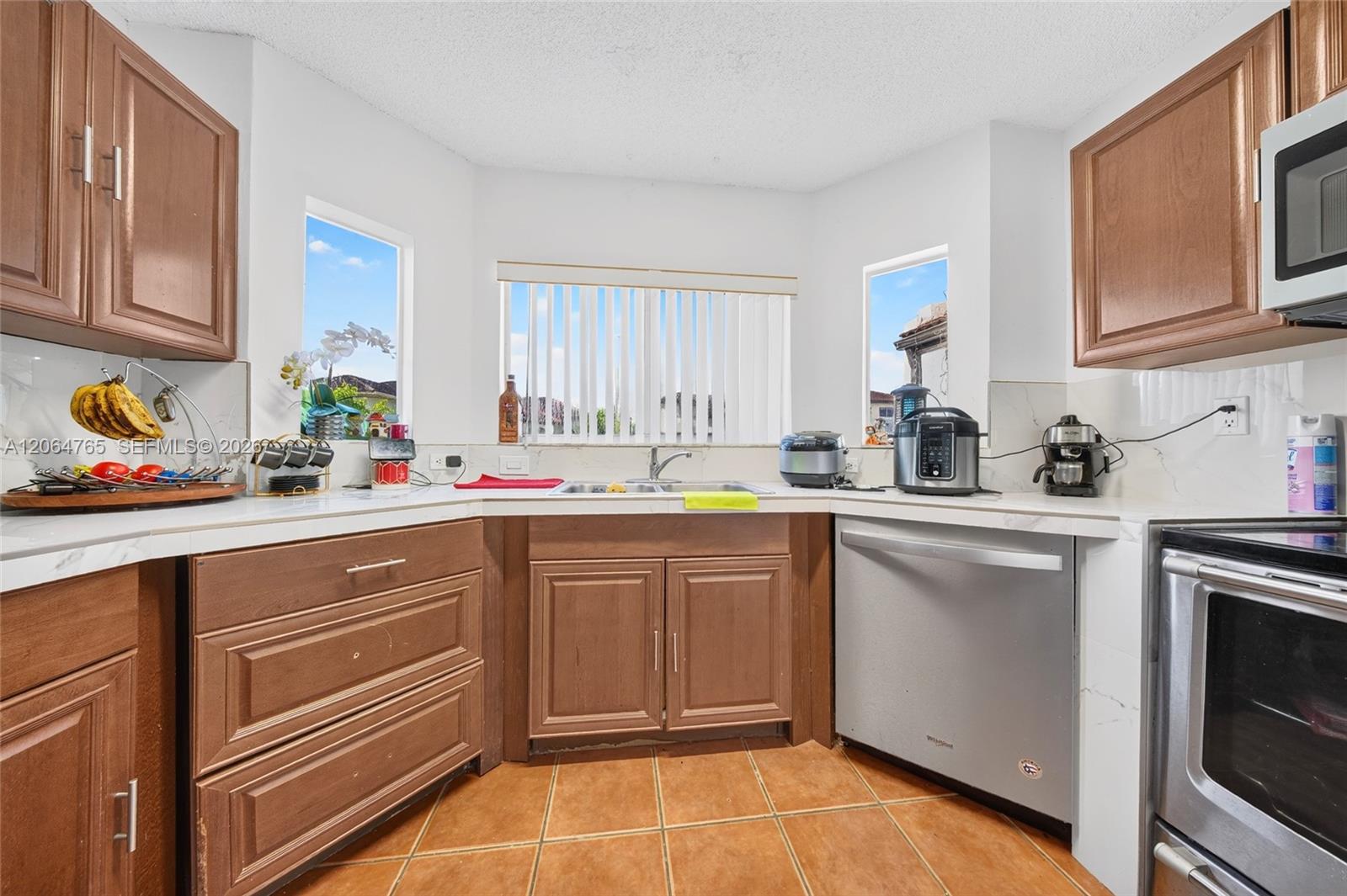 14137 SW 164th Terrace