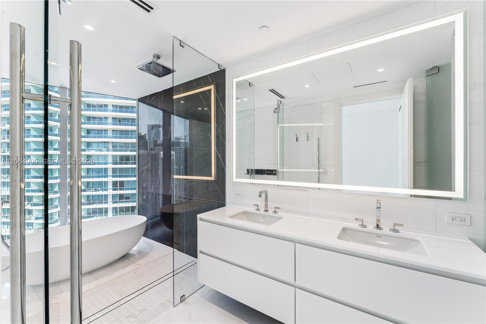 300 Biscayne Blvd Way