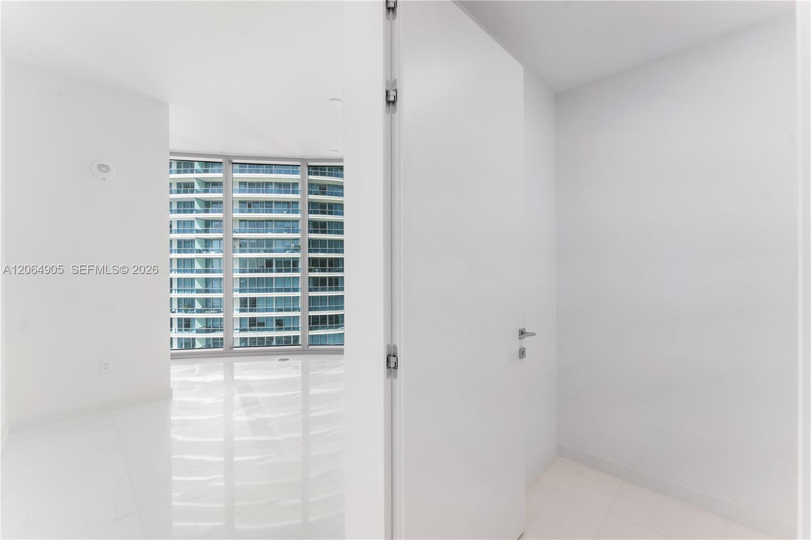 300 Biscayne Blvd Way