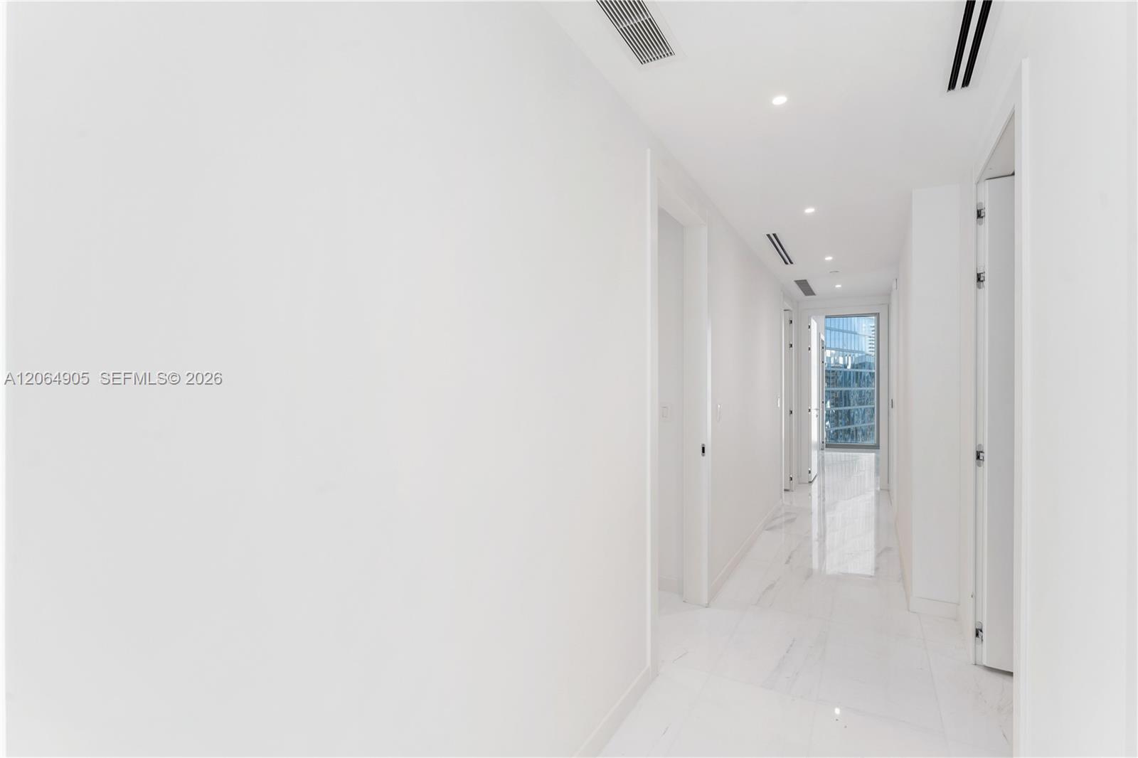 300 Biscayne Blvd Way