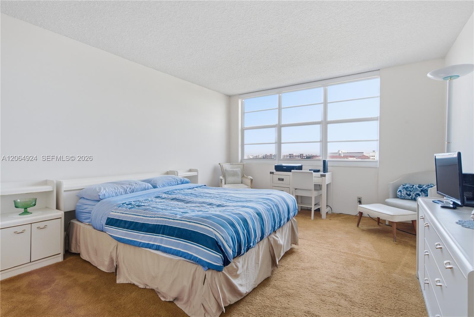 2100 Sans Souci Boulevard