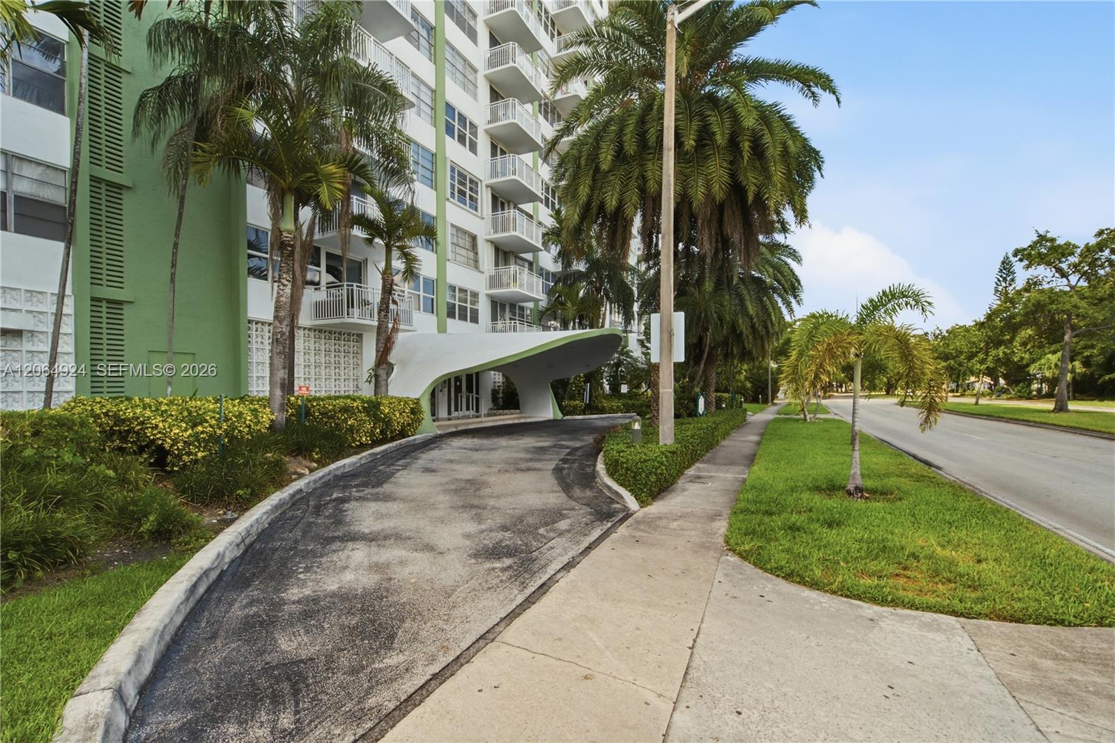 2100 Sans Souci Boulevard