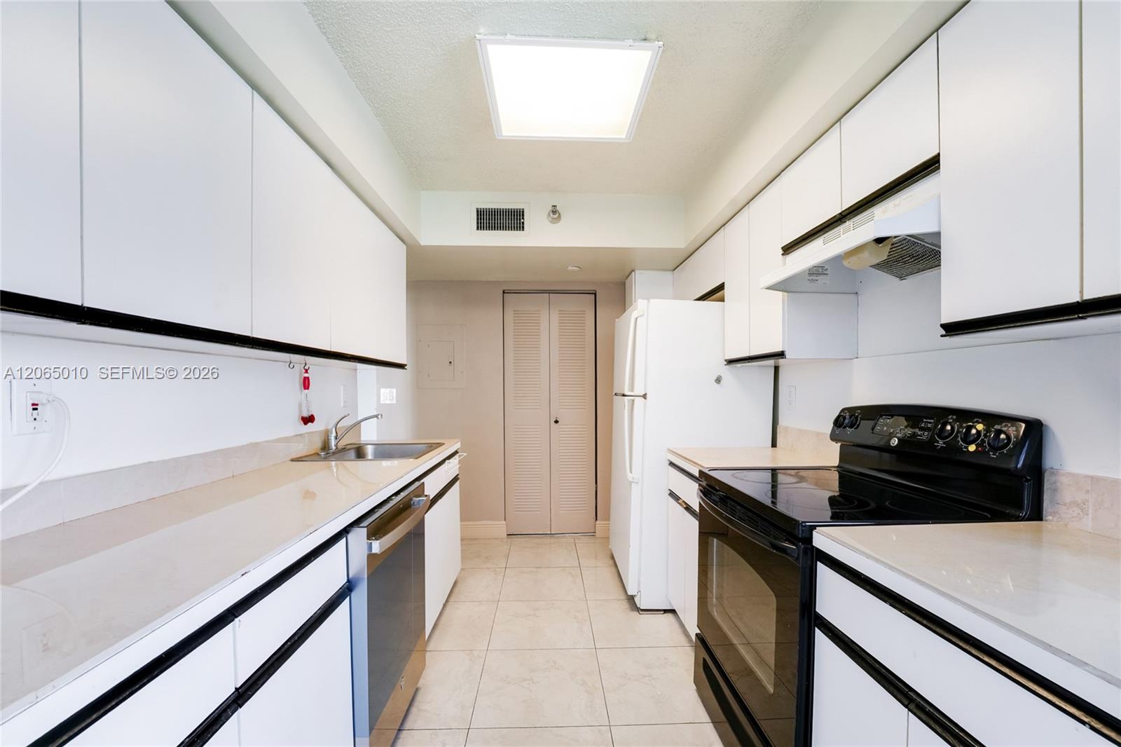 19101 NE 36th Court