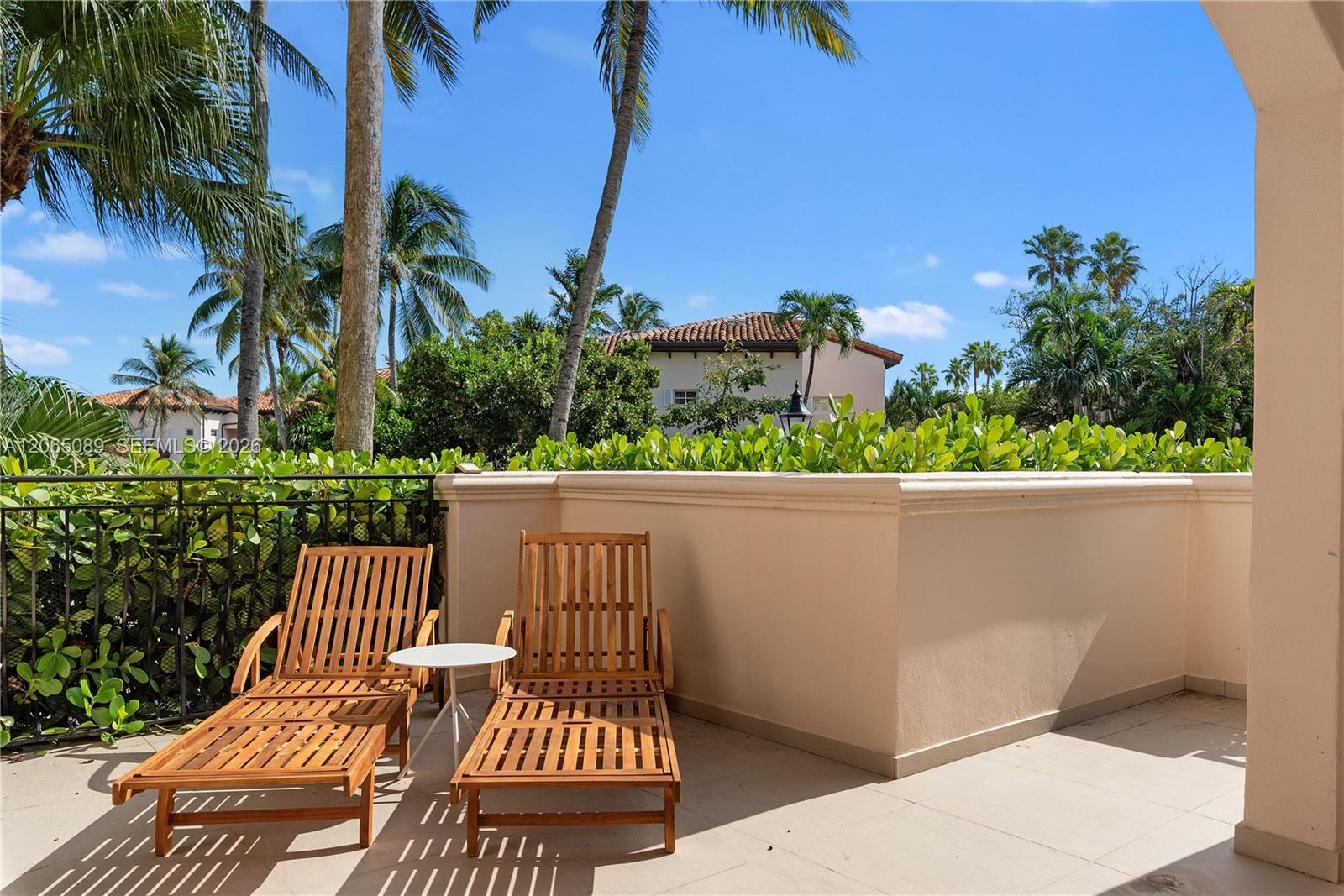 19216 Fisher Island Drive