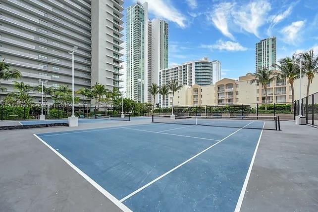 480 NE 31st Street