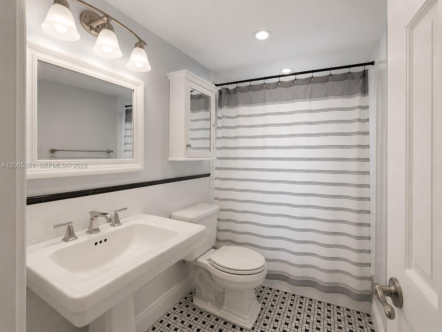 3601 NE 170th Street