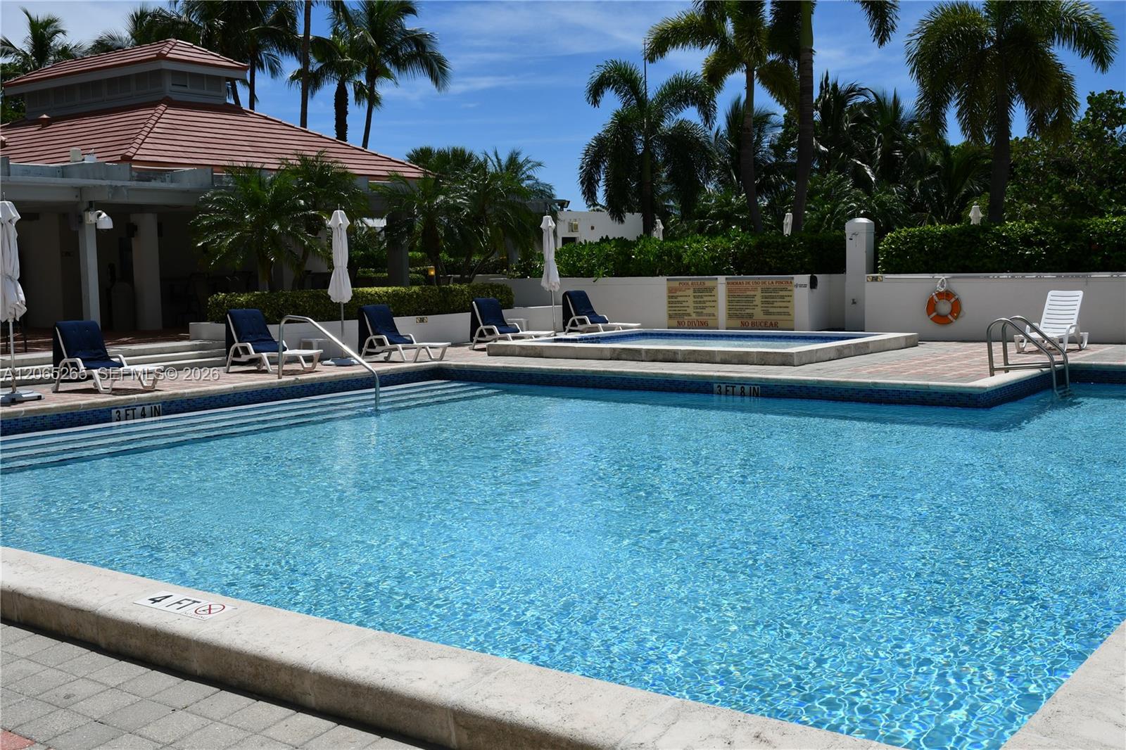 1000 E Island Boulevard