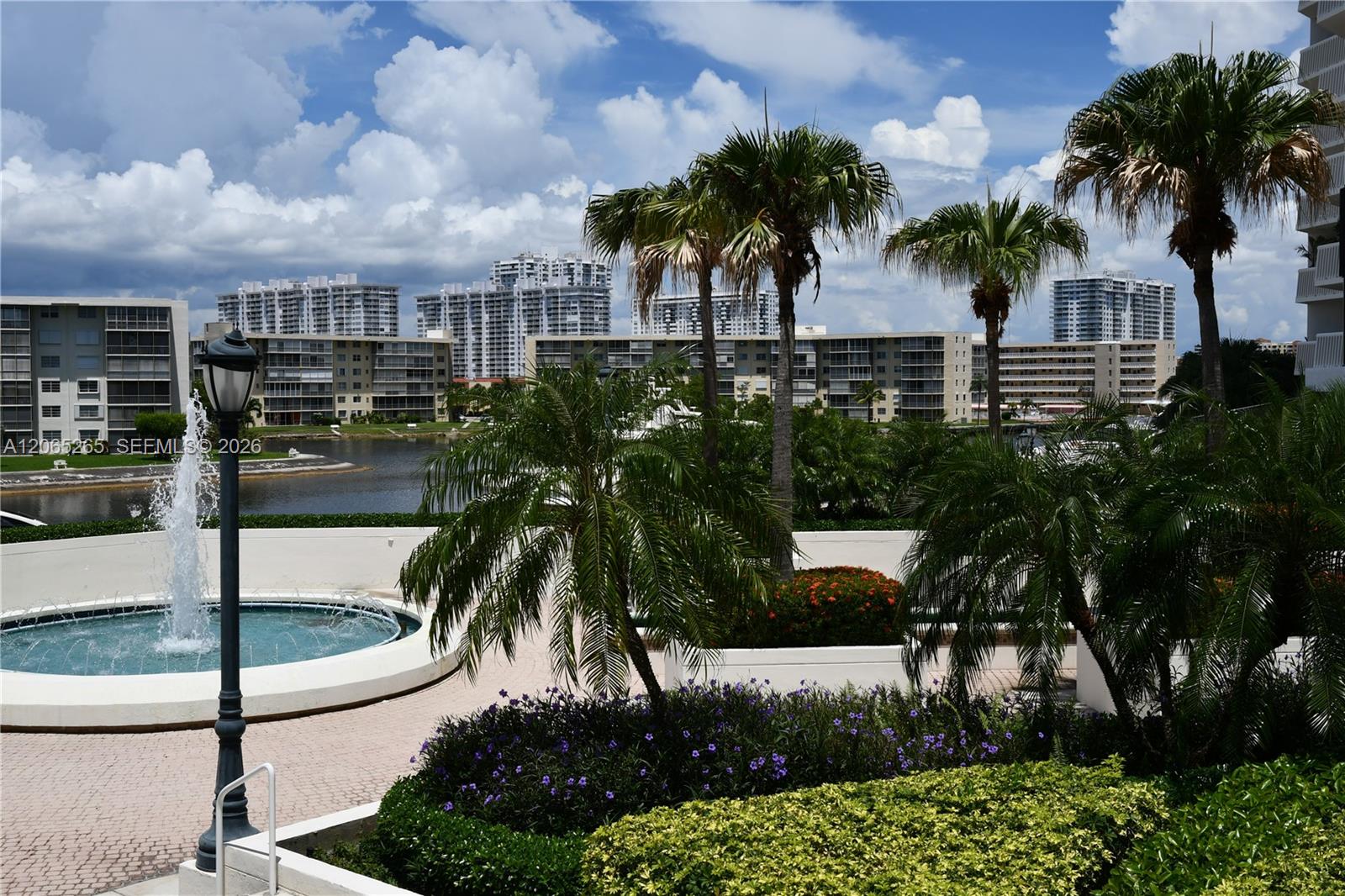 1000 E Island Boulevard