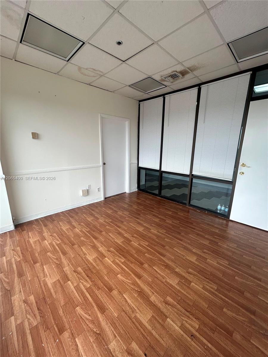 900 W 49th Street