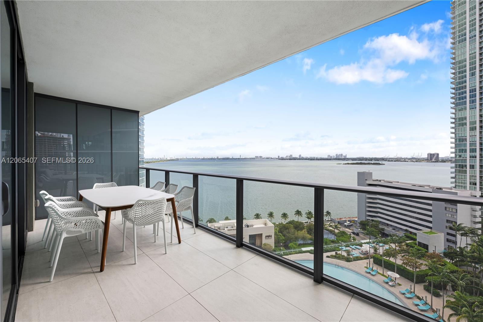 650 NE 32nd Street