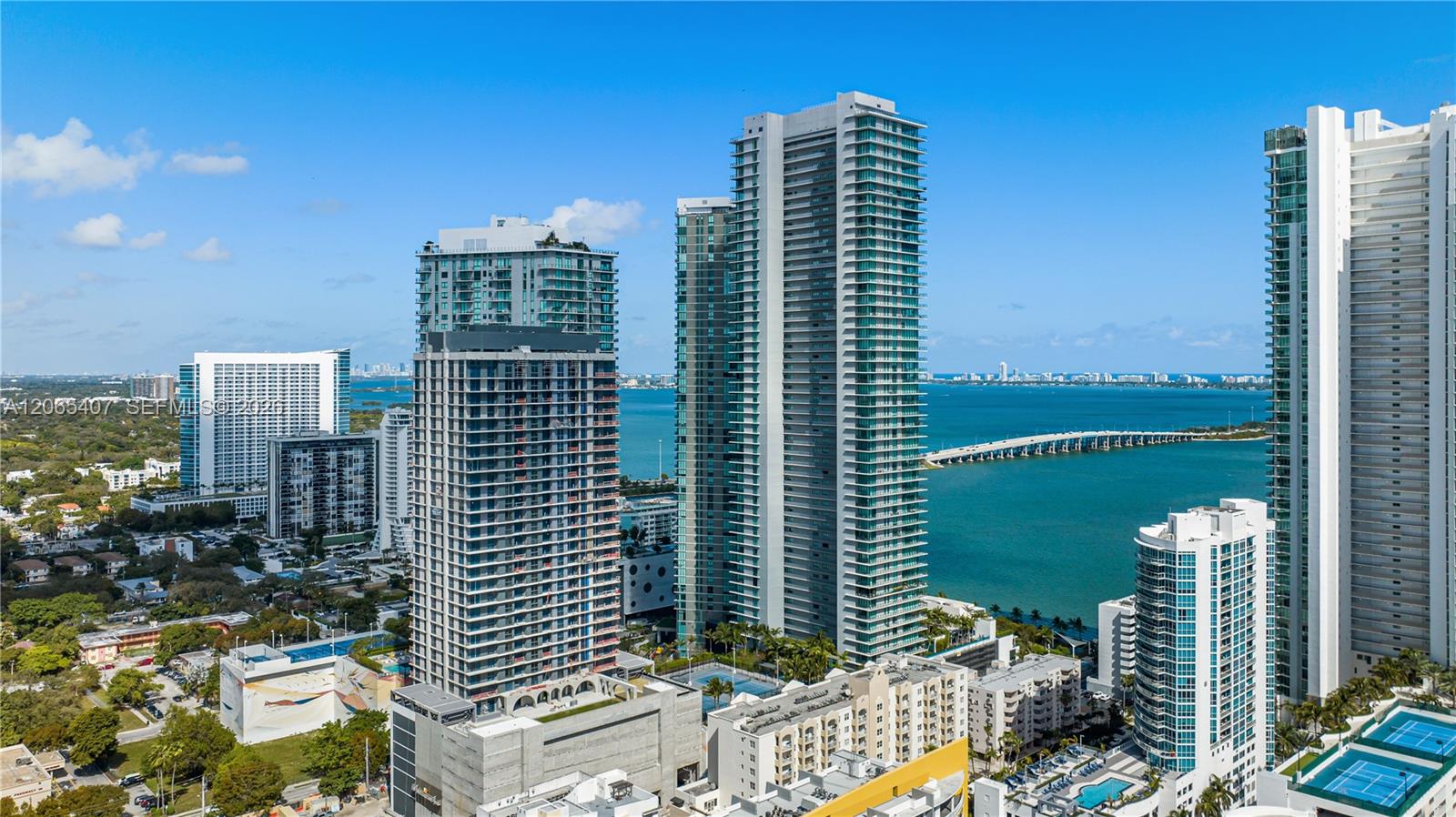 650 NE 32nd Street