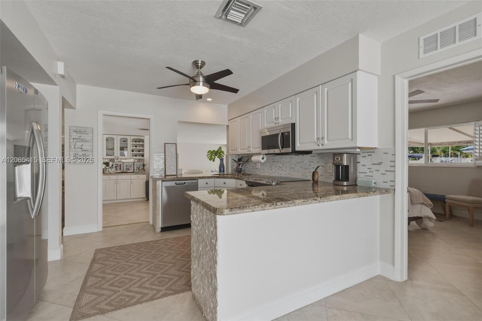 491 SE 10th Avenue