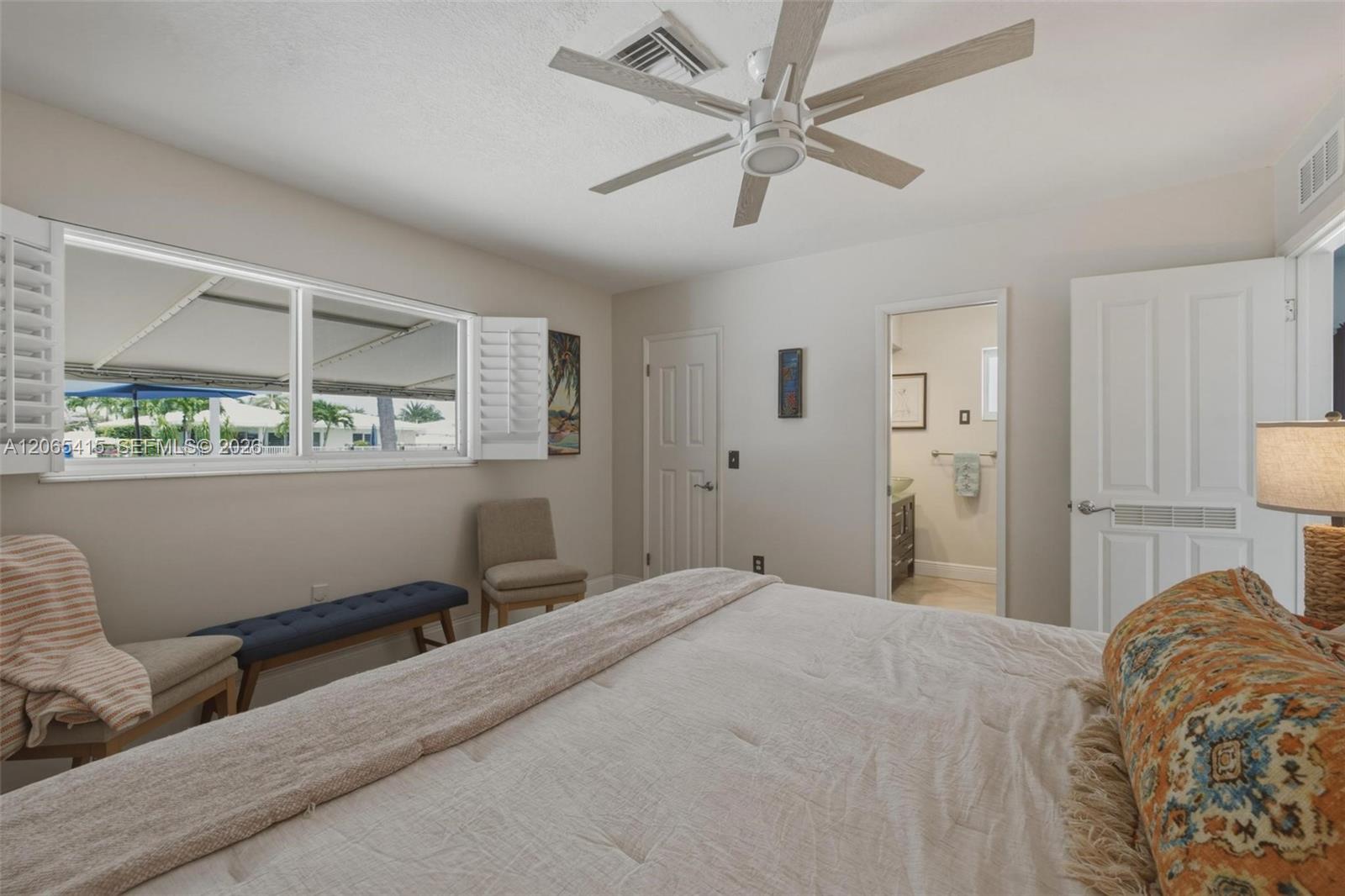 491 SE 10th Avenue