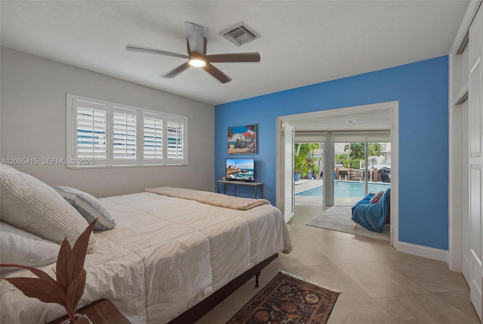 491 SE 10th Avenue