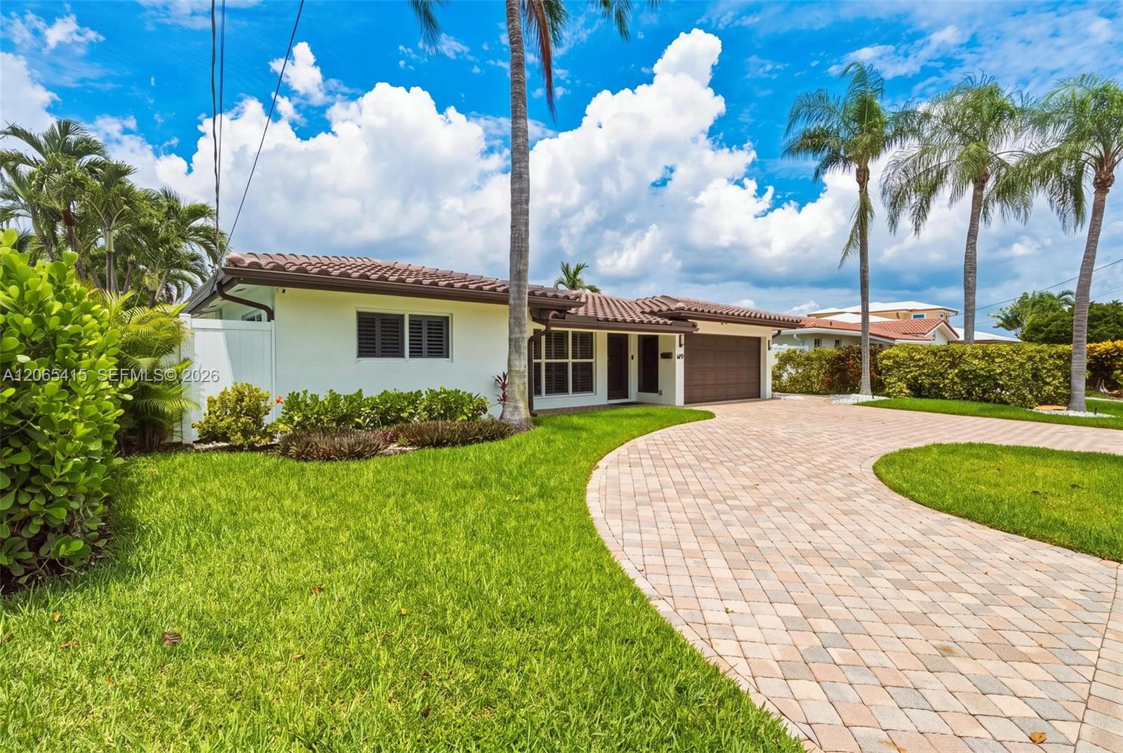 491 SE 10th Avenue