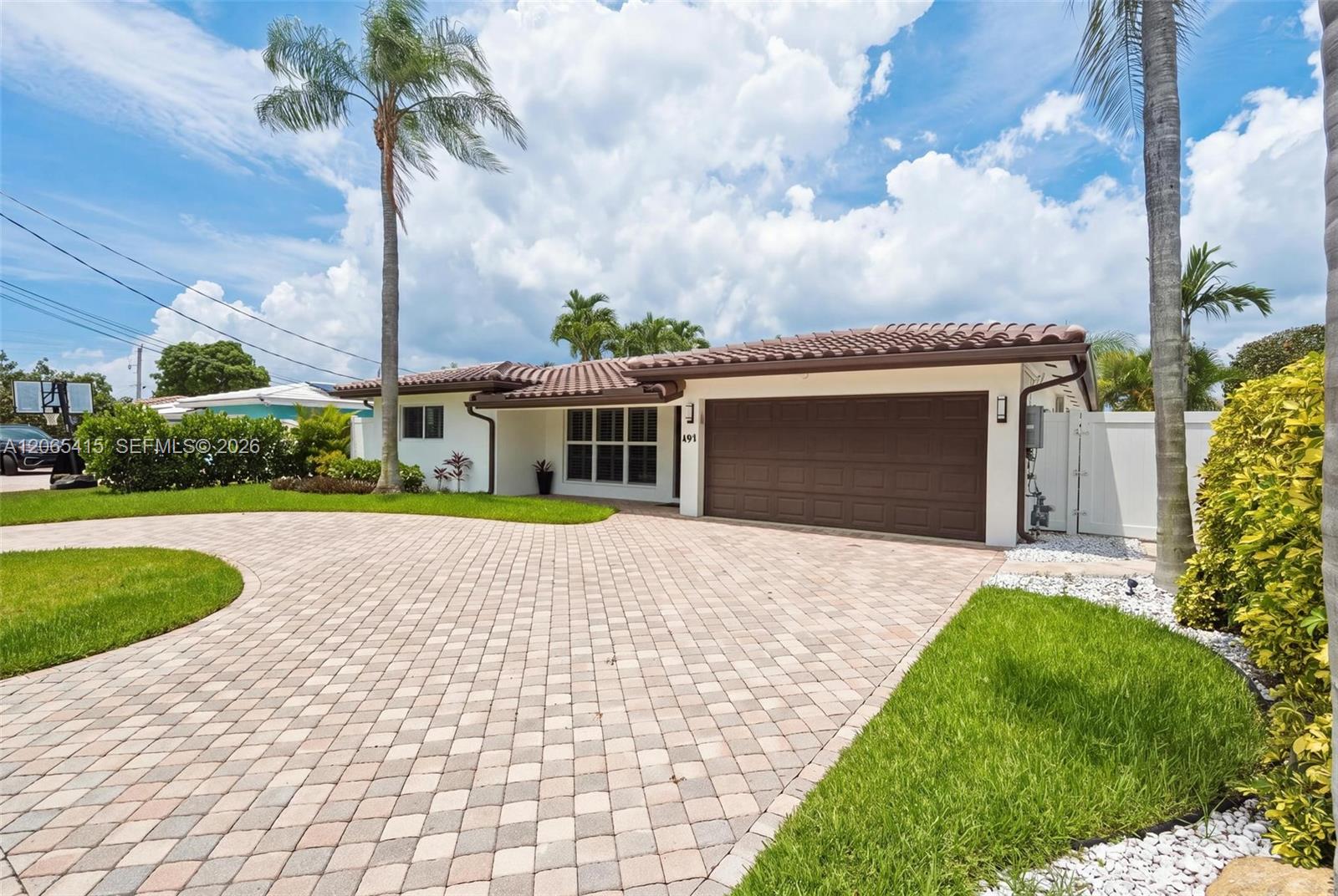 491 SE 10th Avenue