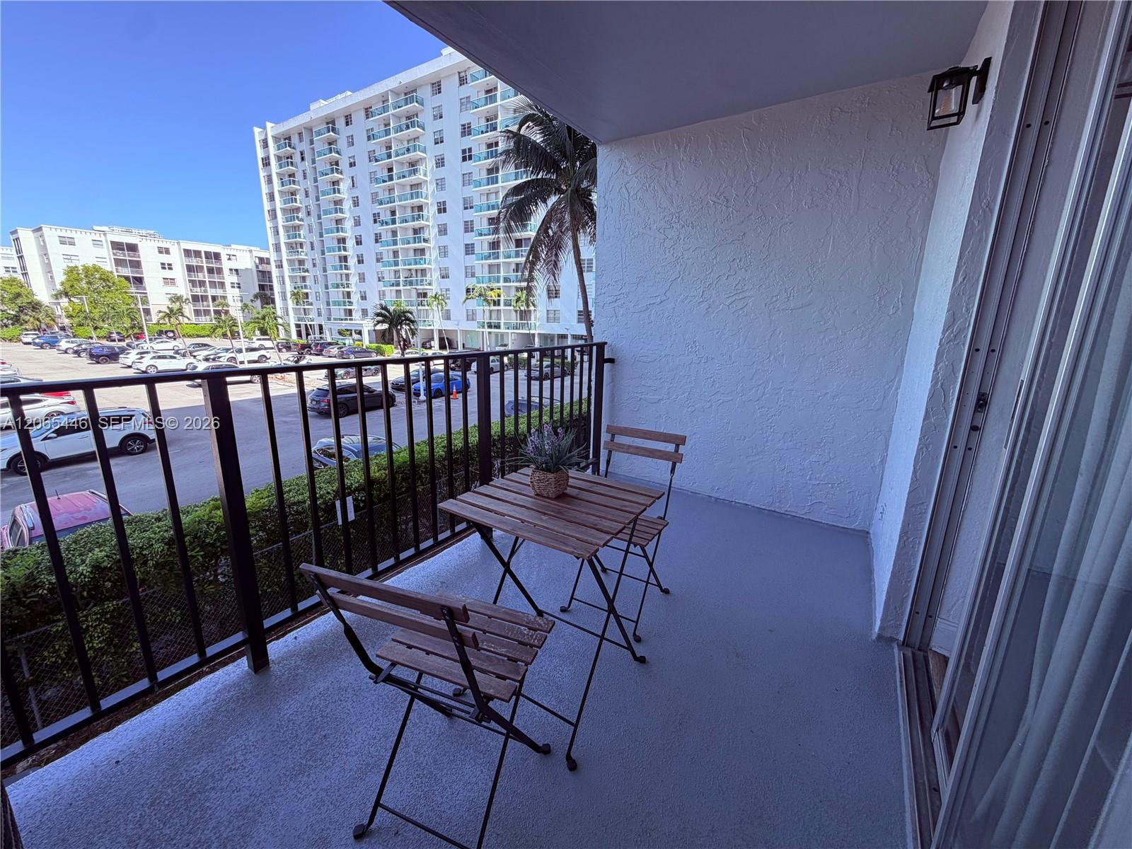 2903 N Miami Beach Boulevard