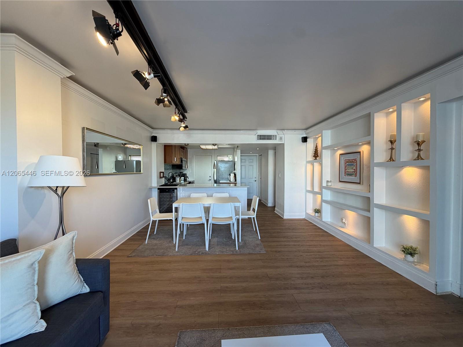 2903 N Miami Beach Boulevard