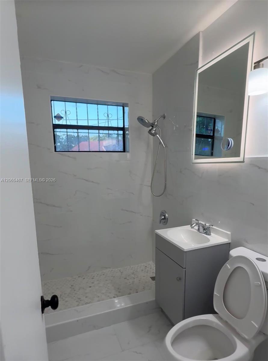 41 NE 195th Street
