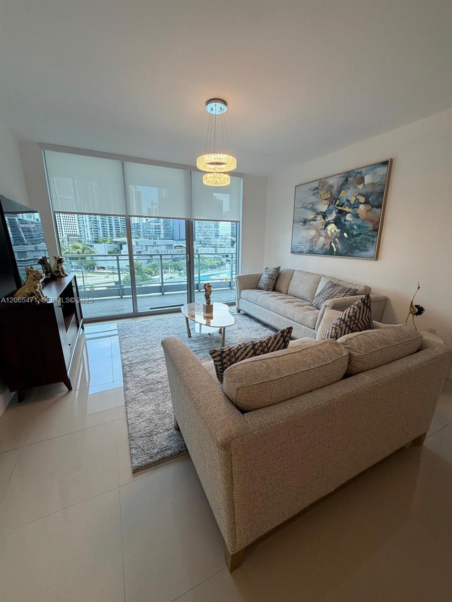 90 SW 3rd Street