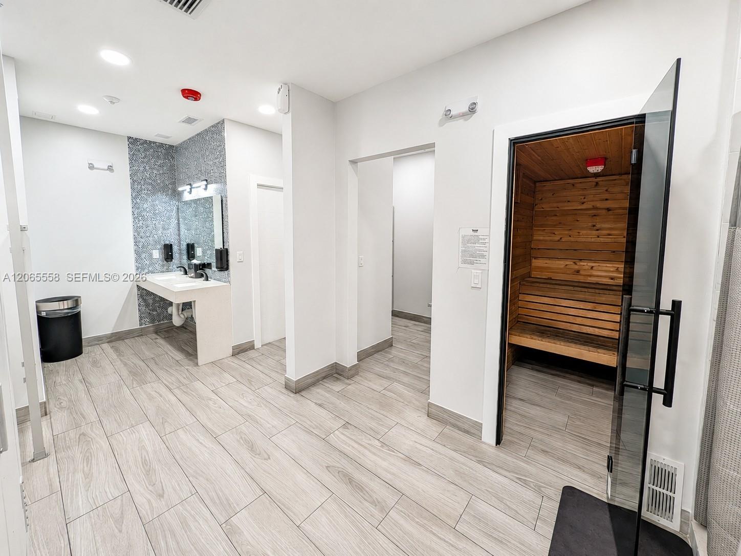 17011 N Bay Road
