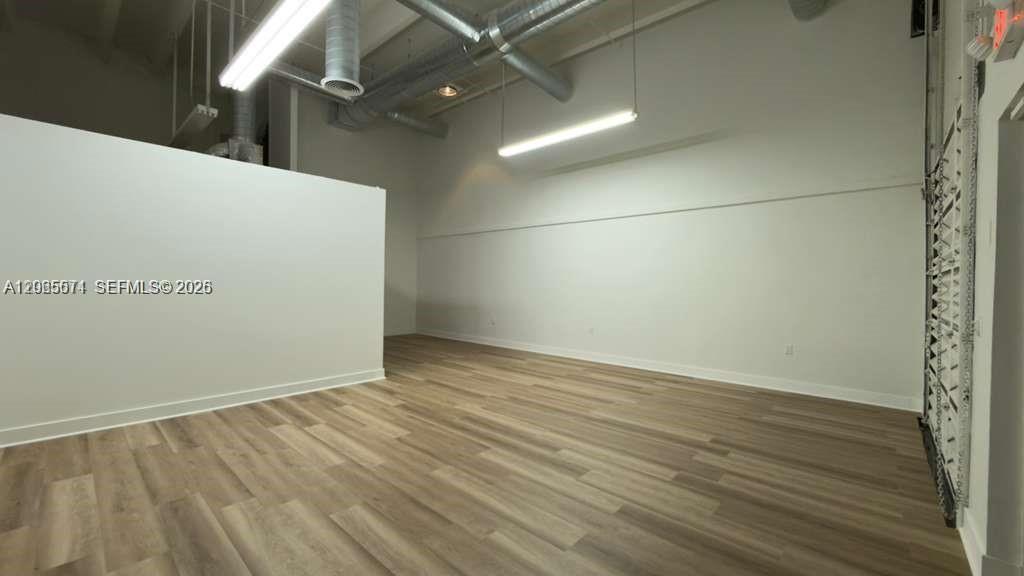 1671 W 37th Street