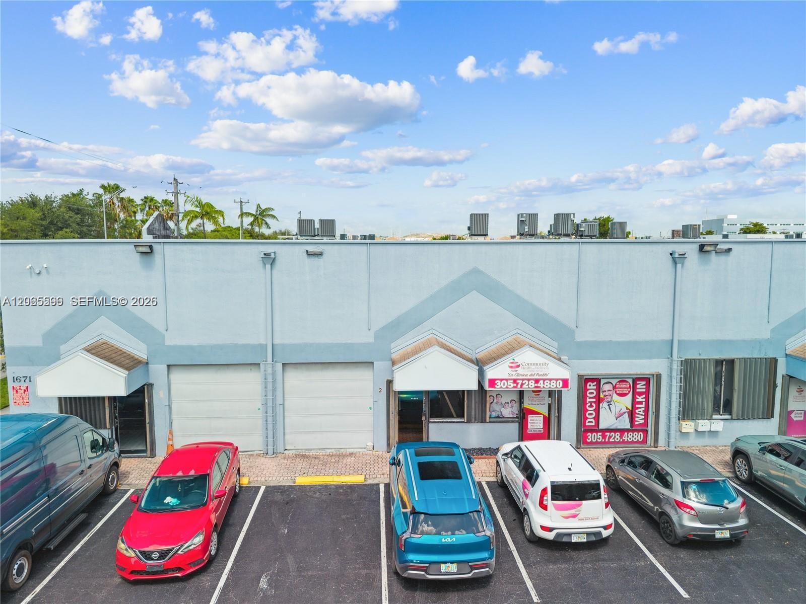 1671 W 37th Street