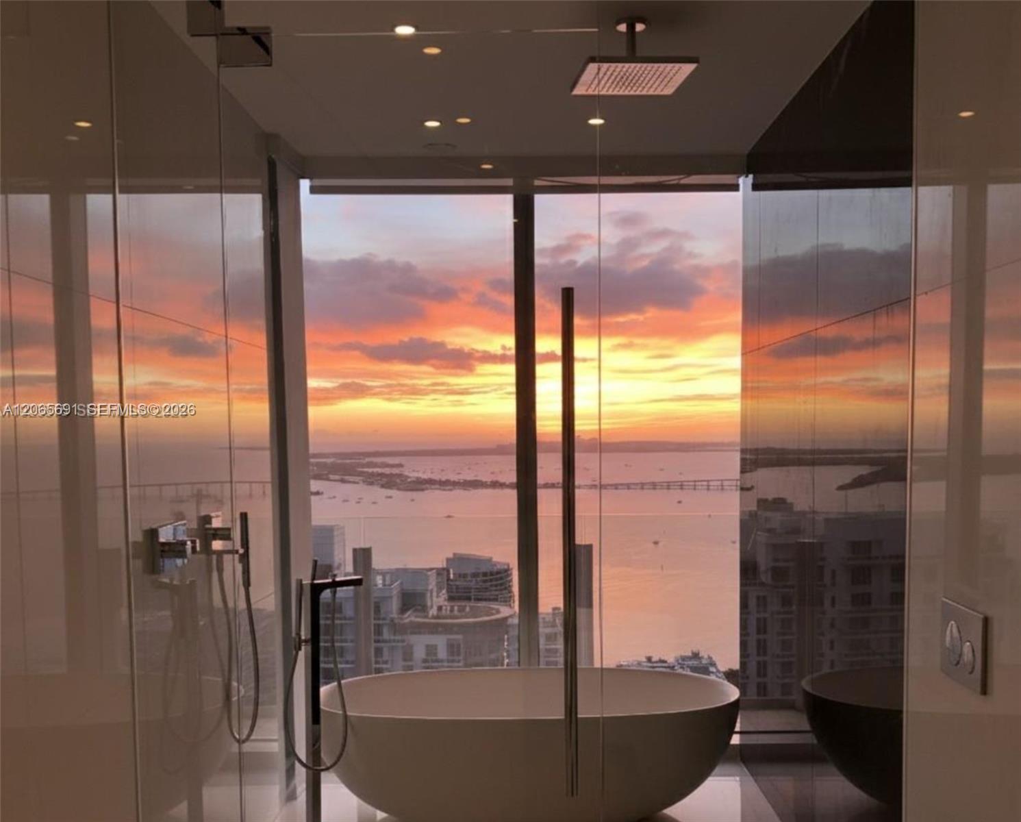 300 Biscayne Boulevard Way